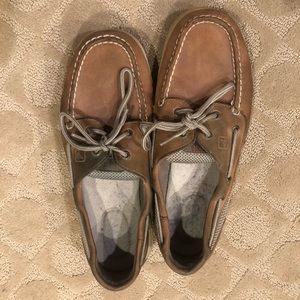 Sperry Topsider leather loafers
